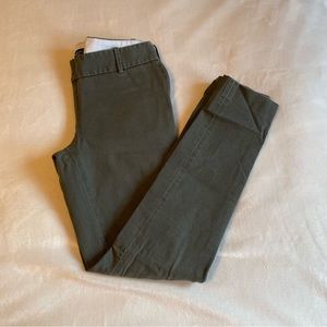 Aritzia Babaton Elliott Bi-Stretch Forest Green Slim Dress Pants